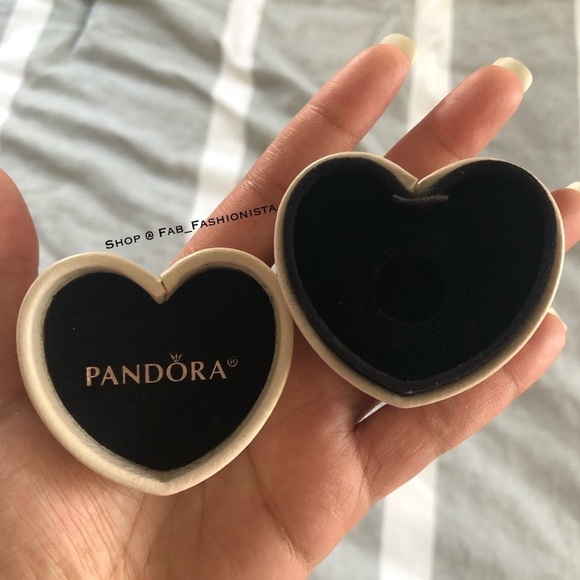 Limited edition pandora leather box - Picture 2 of 5